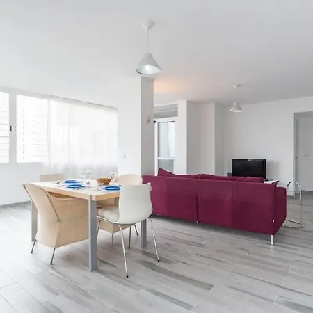 Playamar Loft, With Pool And Terrace